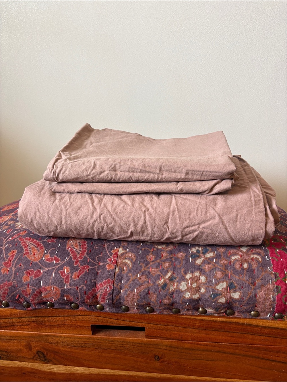 Quince Organic Cotton Queen Flat Sheet Set Color: Fig